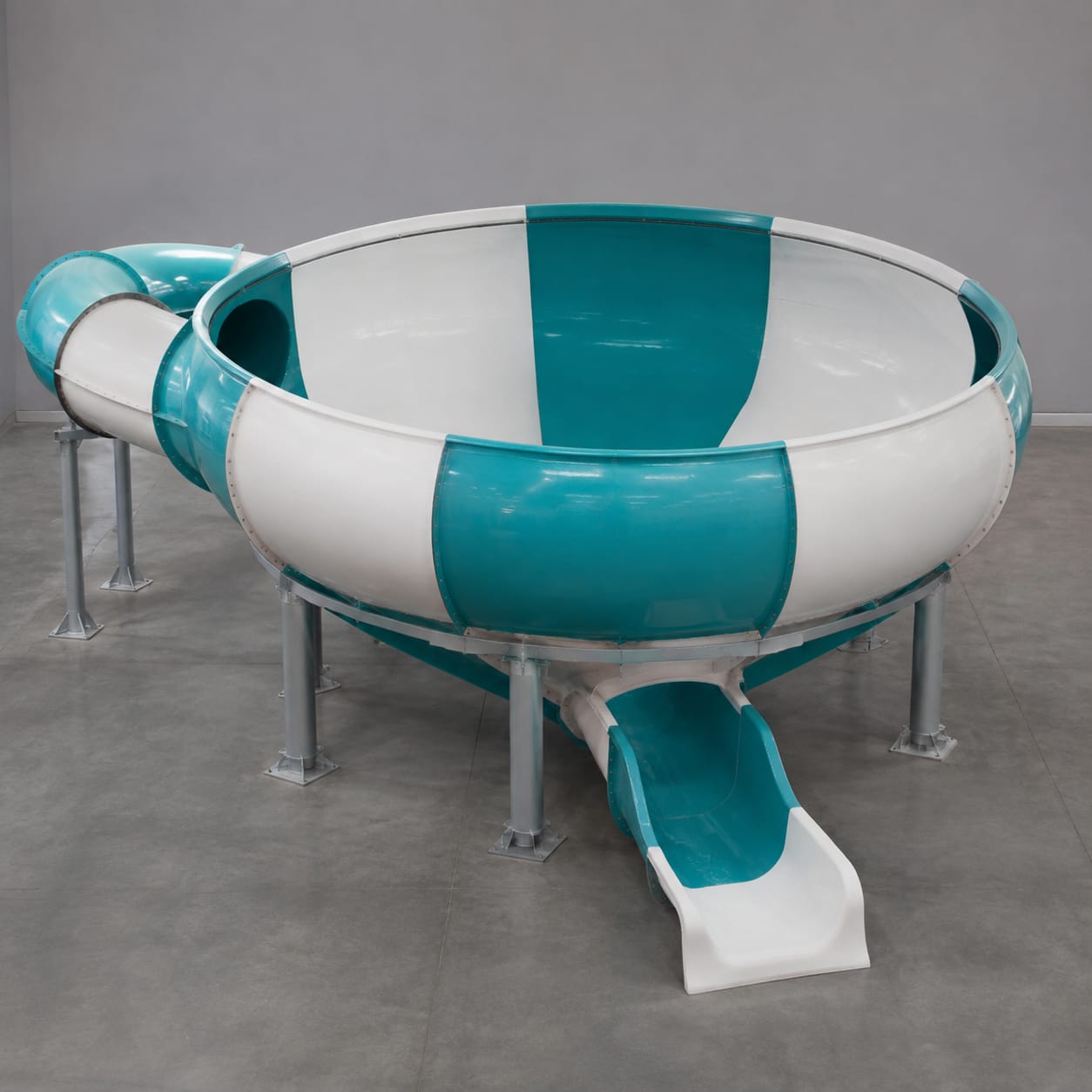 Scivolo acquatico a vasca circolare in FRP