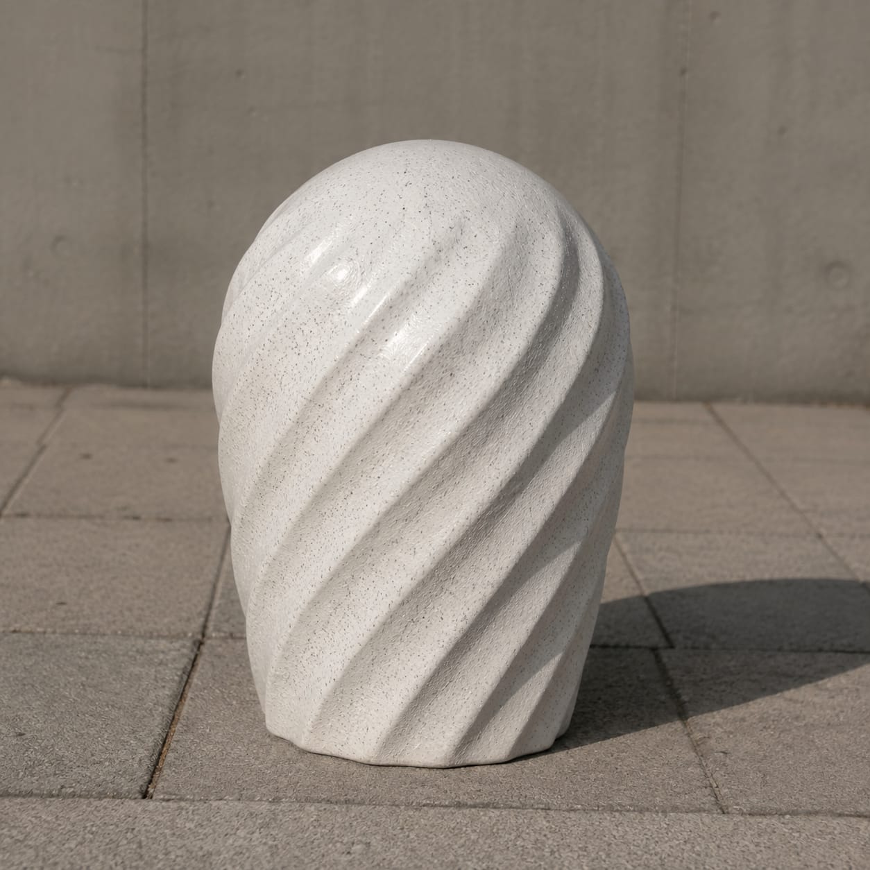Dissuasore scultoreo in FRP